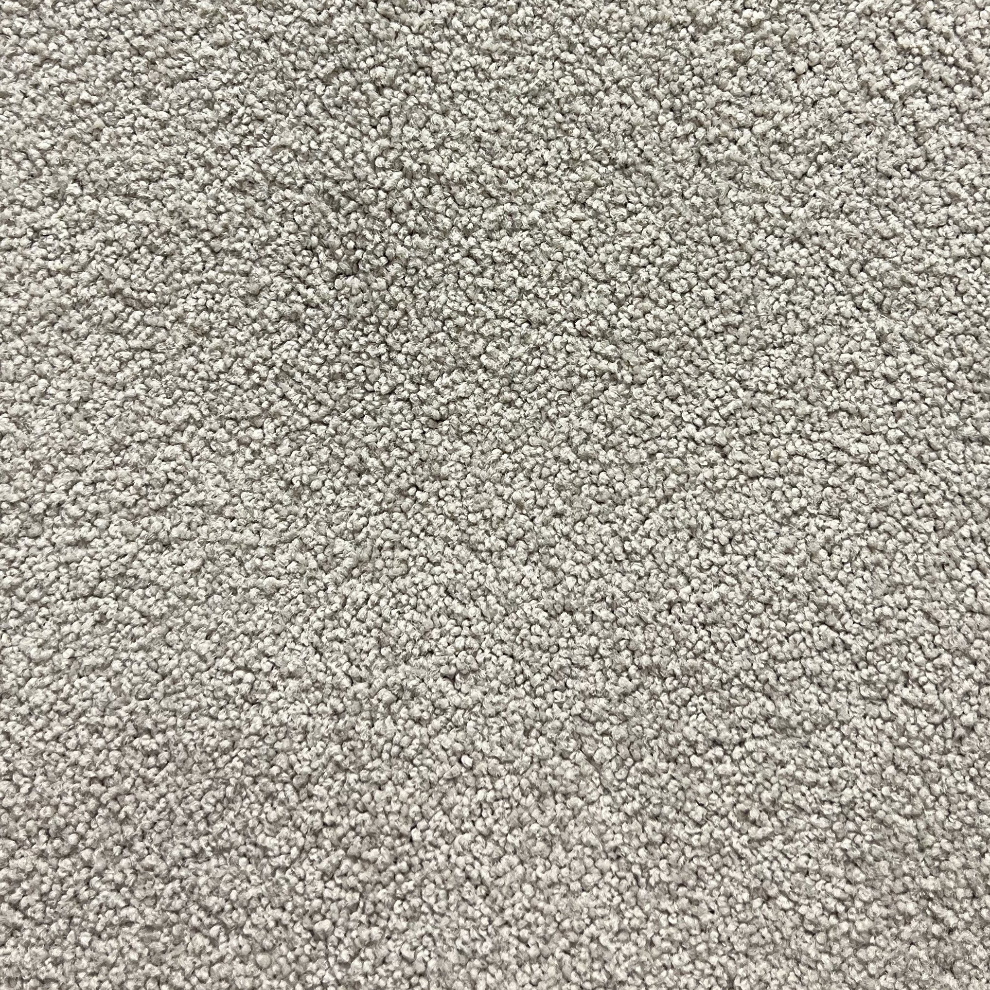 1022
